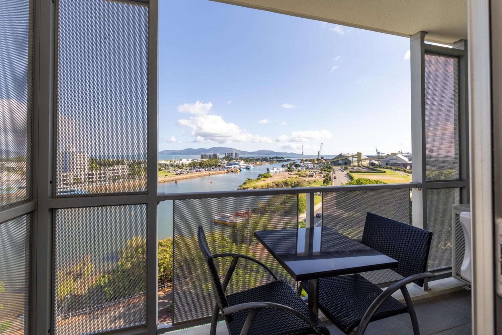 Oaks Townsville Metropole Hotel Zewnętrze zdjęcie