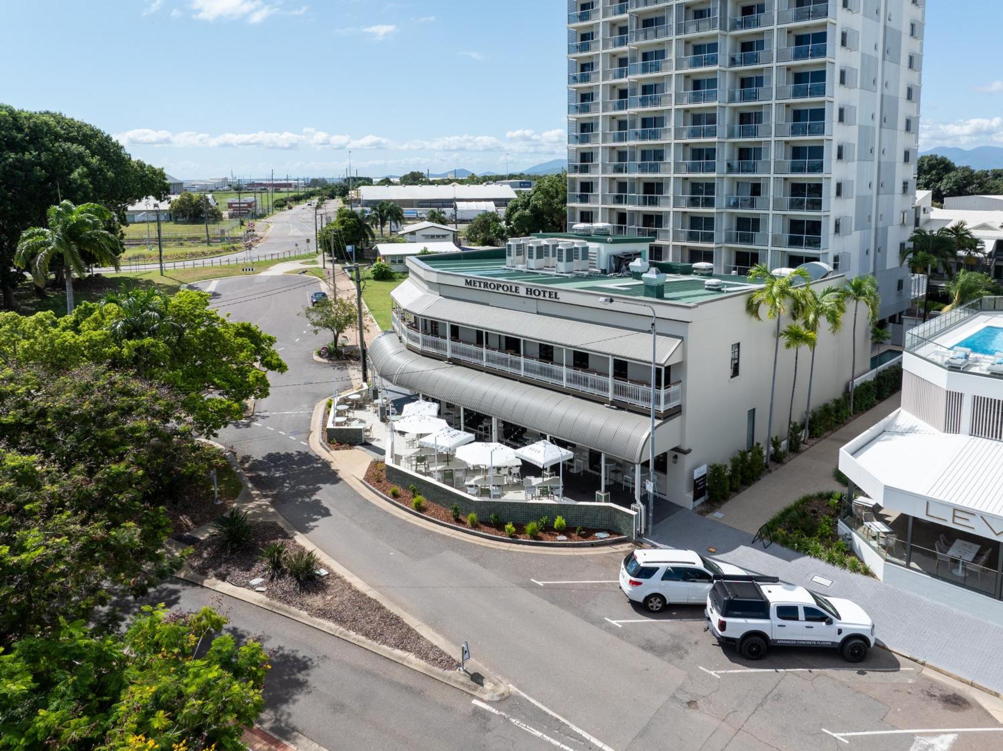 Oaks Townsville Metropole Hotel Zewnętrze zdjęcie
