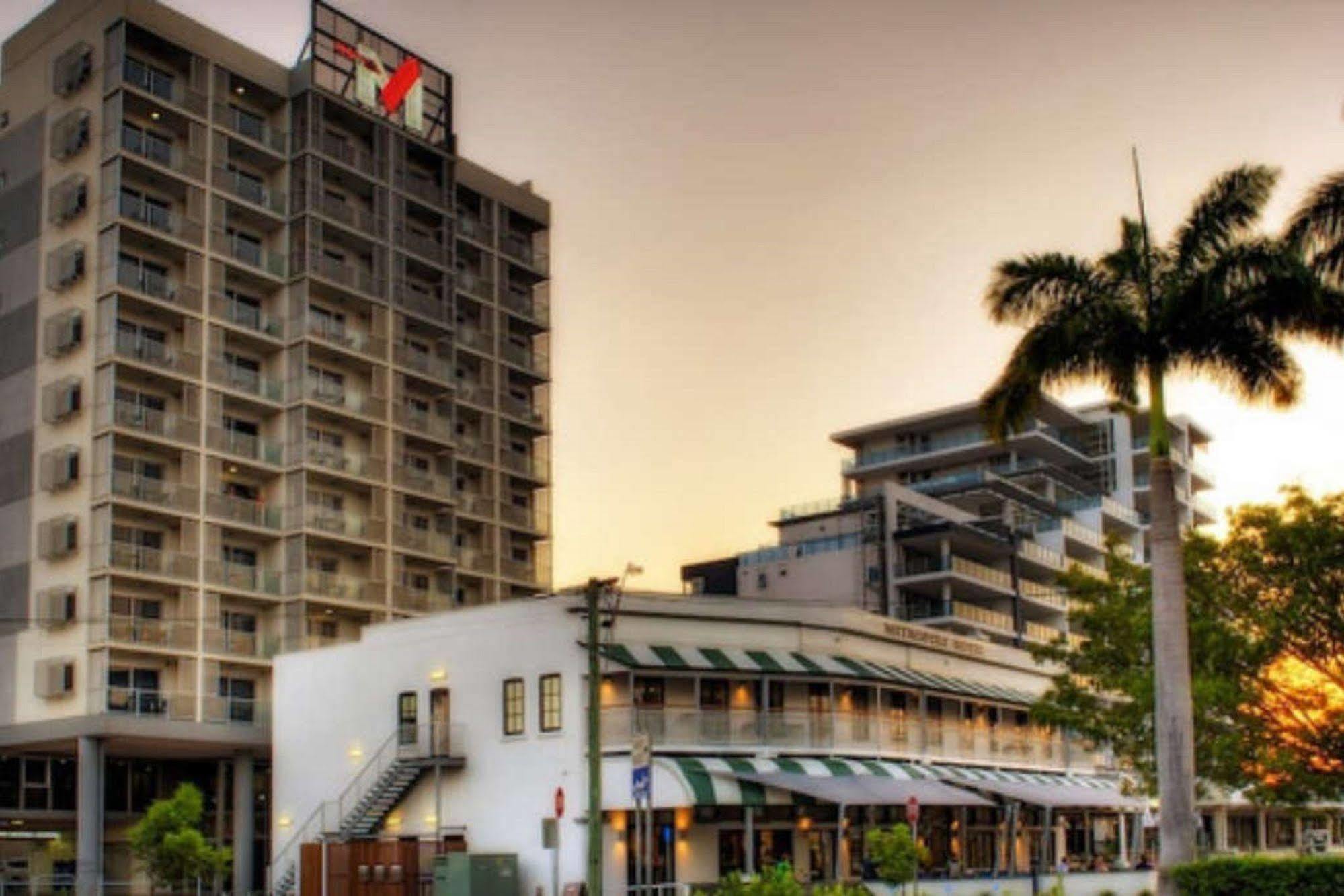 Oaks Townsville Metropole Hotel Zewnętrze zdjęcie